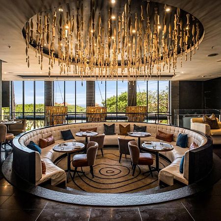 The Capital Zimbali Hotel Ballito Eksteriør billede The Lounge at the Westin Hyderabad