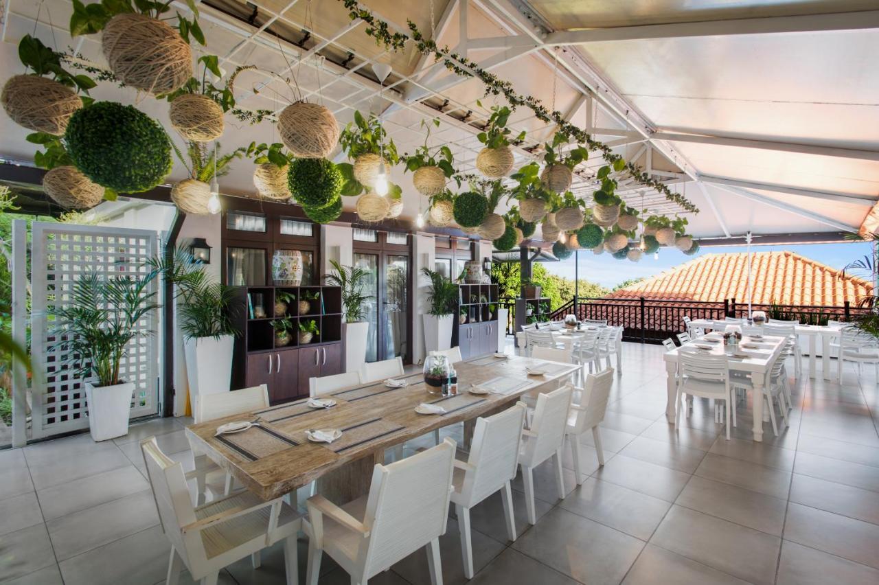 The Capital Zimbali Hotel Ballito Eksteriør billede The restaurant