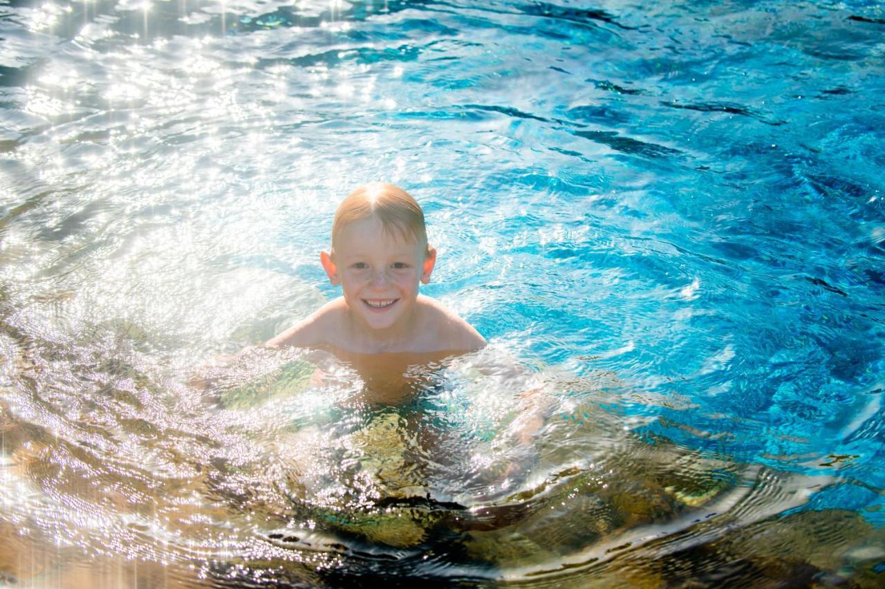 The Capital Zimbali Hotel Ballito Eksteriør billede Swimming