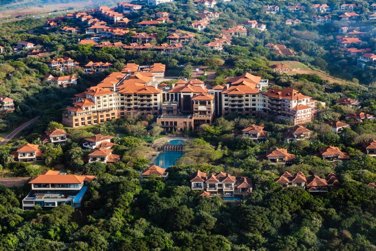 The Capital Zimbali Hotel Ballito Eksteriør billede The Banyan Tree Hotel in Phuket, Thailand