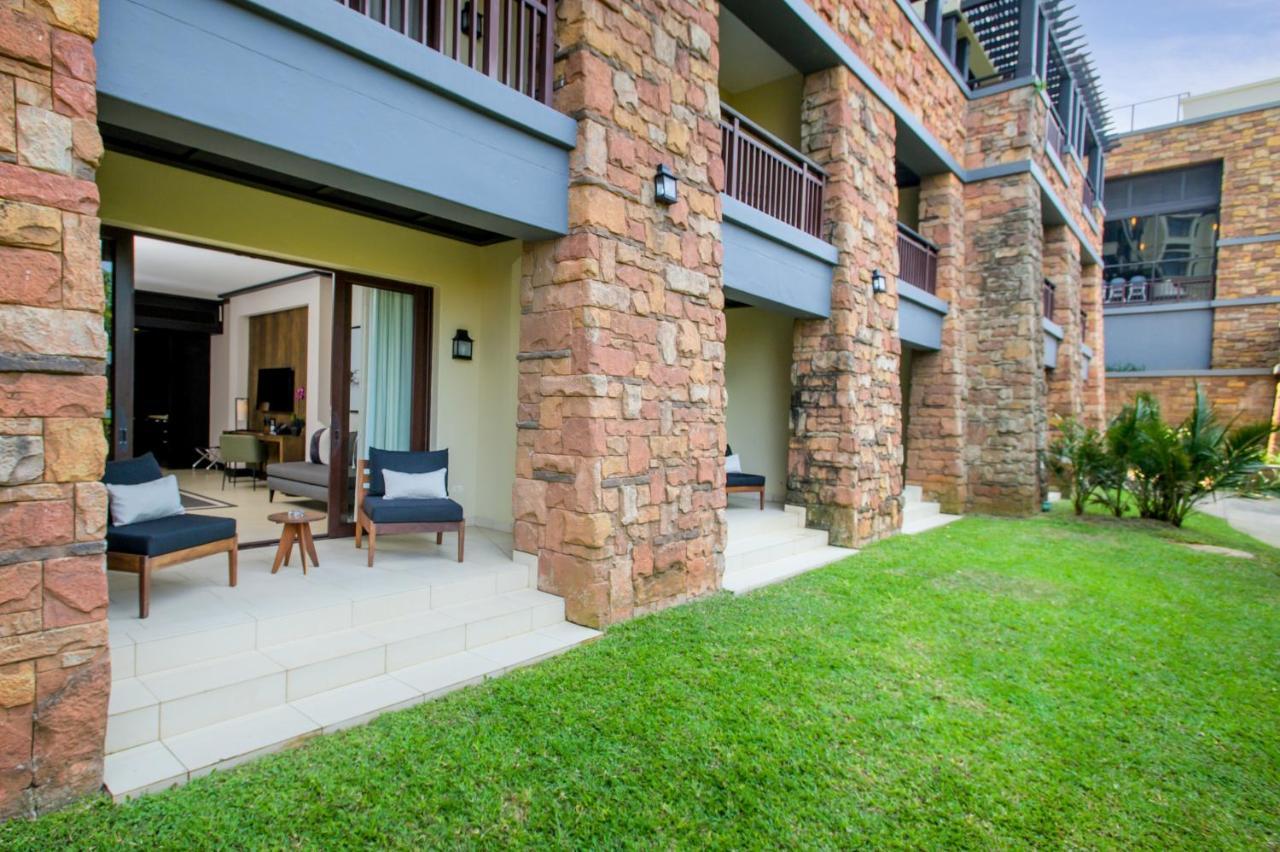 The Capital Zimbali Hotel Ballito Eksteriør billede The Standard