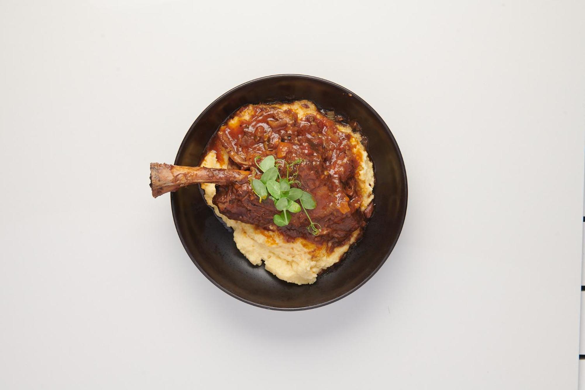 The Capital Zimbali Hotel Ballito Eksteriør billede A plate of braised duck with mashed potatoes