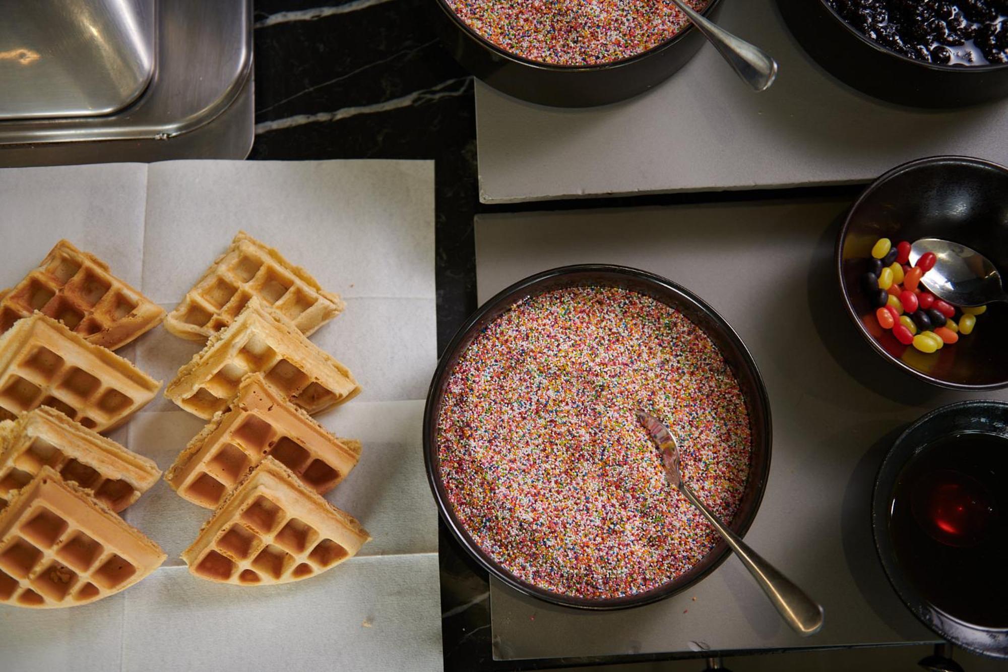 The Capital Zimbali Hotel Ballito Eksteriør billede Belgian waffles